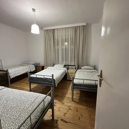 Cybulskiego 7 بوزنان